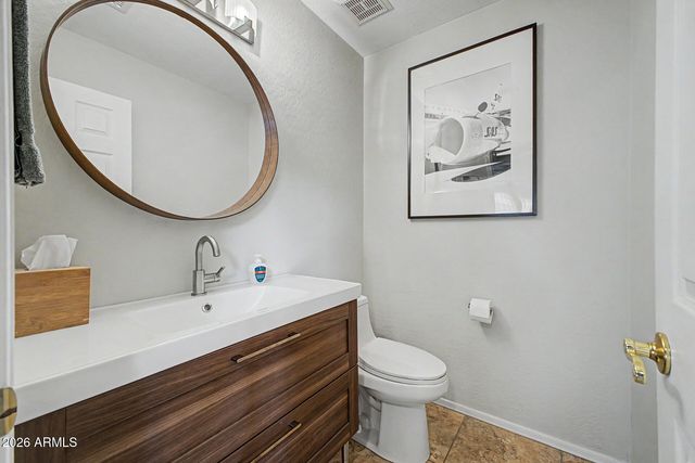 3664 E INDIGO BAY Court, Gilbert, AZ 85234