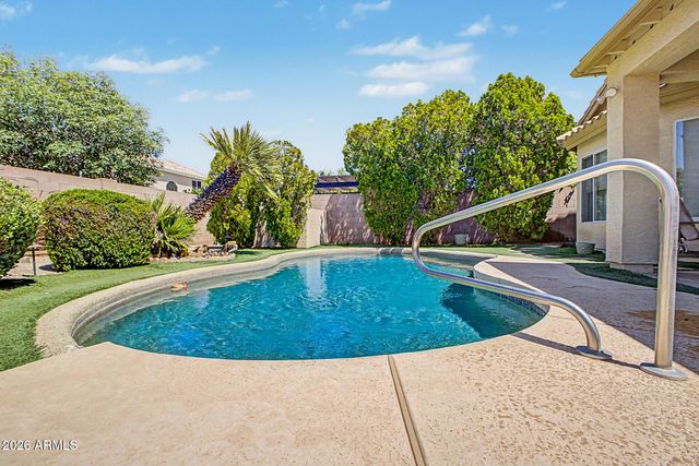 3664 E INDIGO BAY Court, Gilbert, AZ 85234