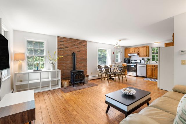 3098 State Hwy Rte 6 Highway, Wellfleet, MA 02667