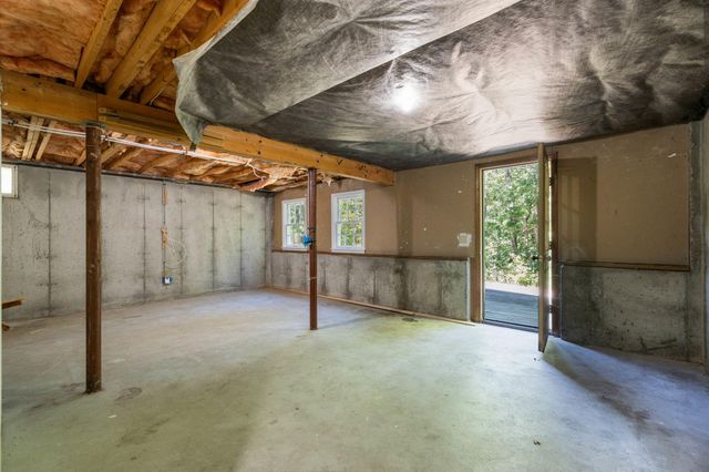 3098 State Hwy Rte 6 Highway, Wellfleet, MA 02667