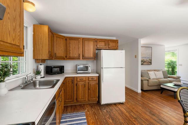 3098 State Hwy Rte 6 Highway, Wellfleet, MA 02667
