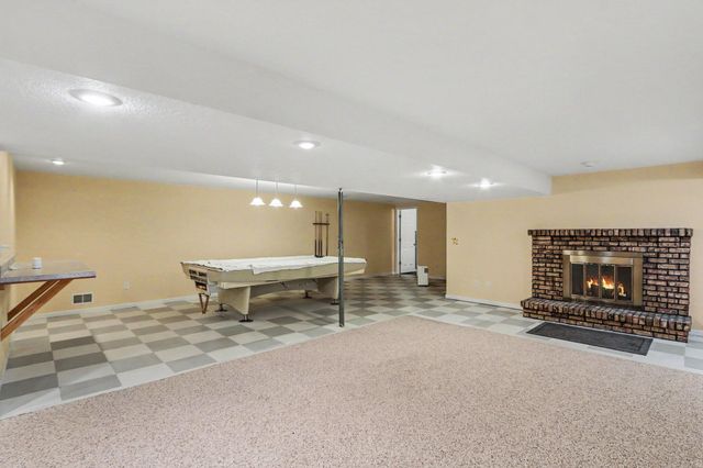 9419 Oakview Drive, Portage, MI 49024