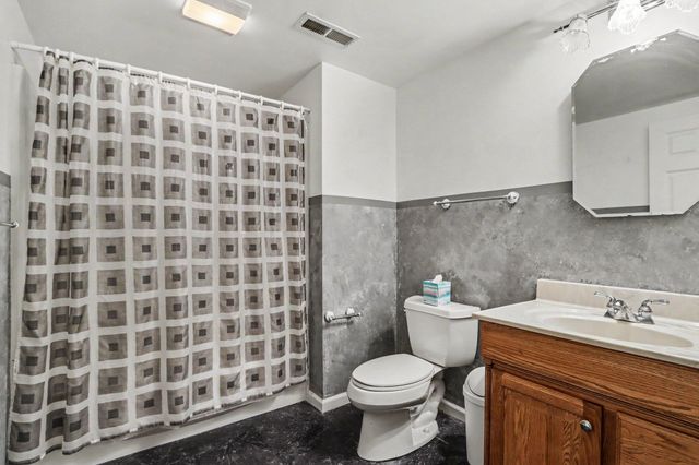 9419 Oakview Drive, Portage, MI 49024