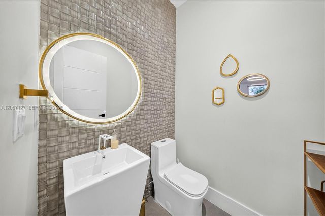 3059 Carter St 3059 3059, Miami, FL 33133