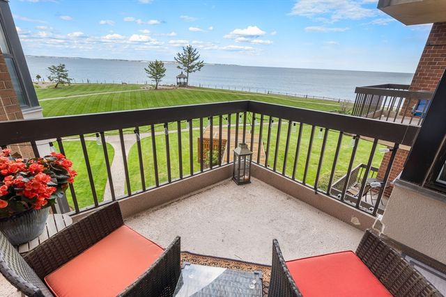 1 Seal Harbor Rd 300, Winthrop, MA 02152