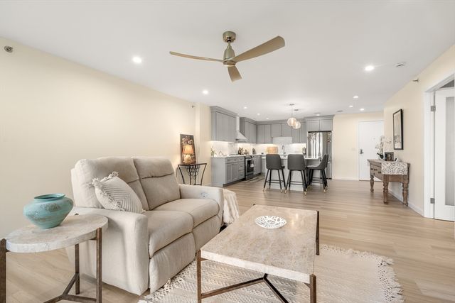 1 Seal Harbor Rd 300, Winthrop, MA 02152