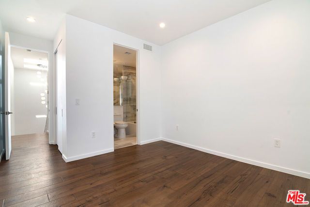 1621 S Bedford Street, Los Angeles, CA 90035
