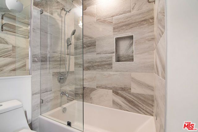 1621 S Bedford Street, Los Angeles, CA 90035
