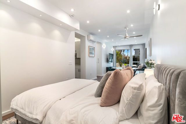 1621 S Bedford Street, Los Angeles, CA 90035