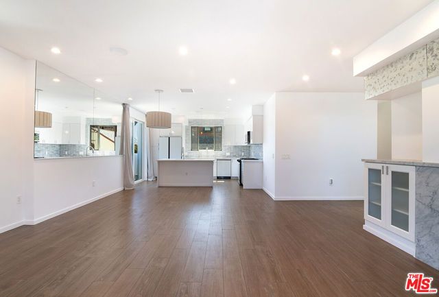 1621 S Bedford Street, Los Angeles, CA 90035