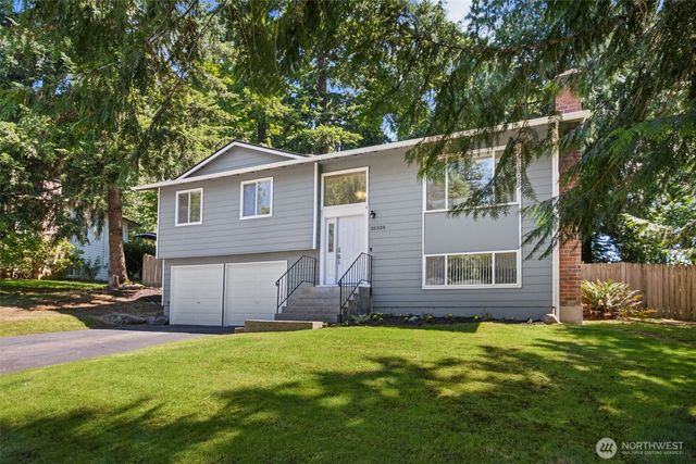 25328 151st Place SE, Covington, WA 98042
