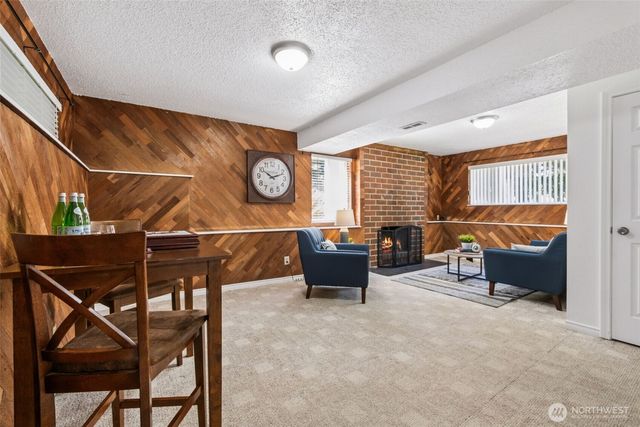 25328 151st Place SE, Covington, WA 98042