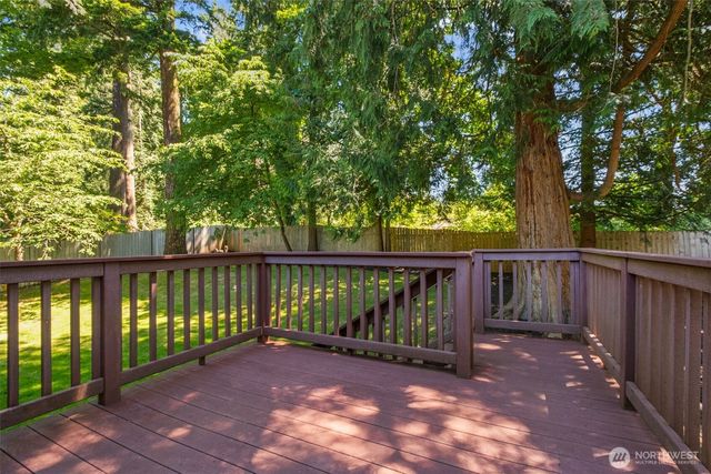 25328 151st Place SE, Covington, WA 98042