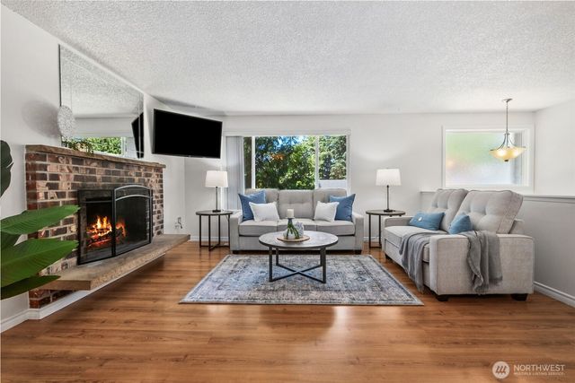 25328 151st Place SE, Covington, WA 98042