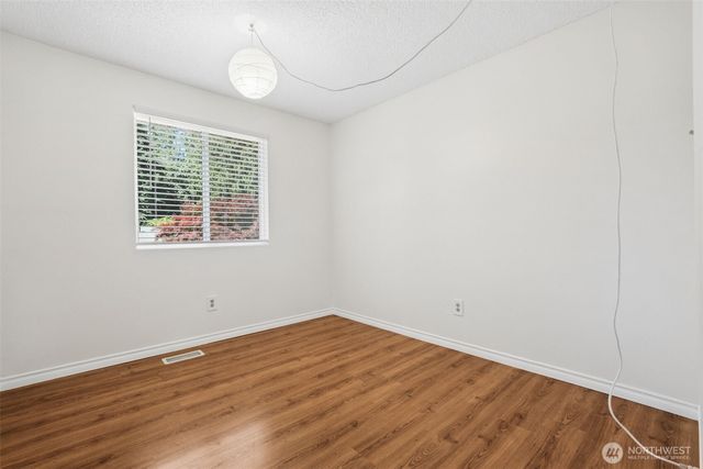 25328 151st Place SE, Covington, WA 98042