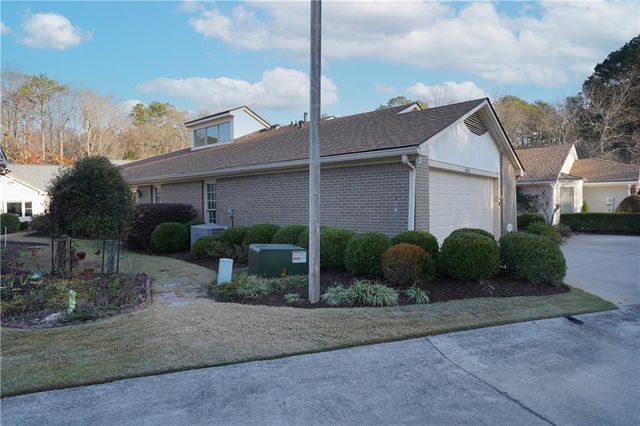 4561 Lake Village Drive, Atlanta, GA 30338