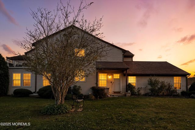 26 Daniel Webster Avenue D, Monroe, NJ 08831