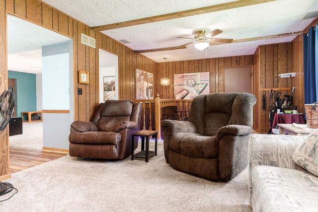 280 Knoll Road, Belvidere, IL 61008