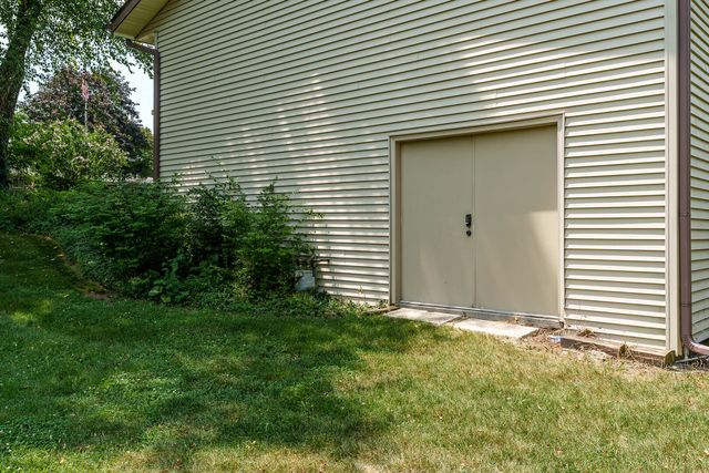 280 Knoll Road, Belvidere, IL 61008