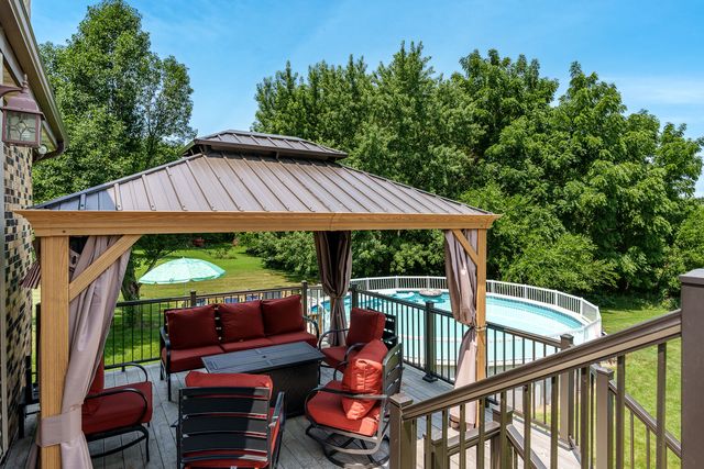 280 Knoll Road, Belvidere, IL 61008