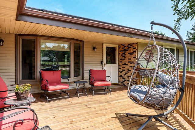 280 Knoll Road, Belvidere, IL 61008