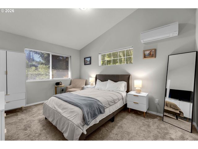 15690 Sw BLACK QUARTZ St, Beaverton, OR 97007