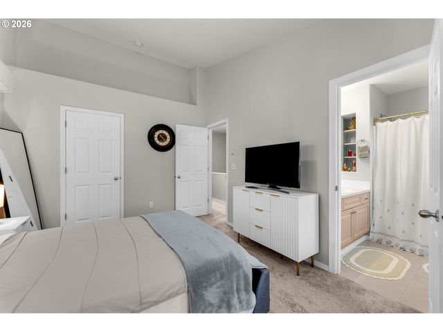 15690 Sw BLACK QUARTZ St, Beaverton, OR 97007