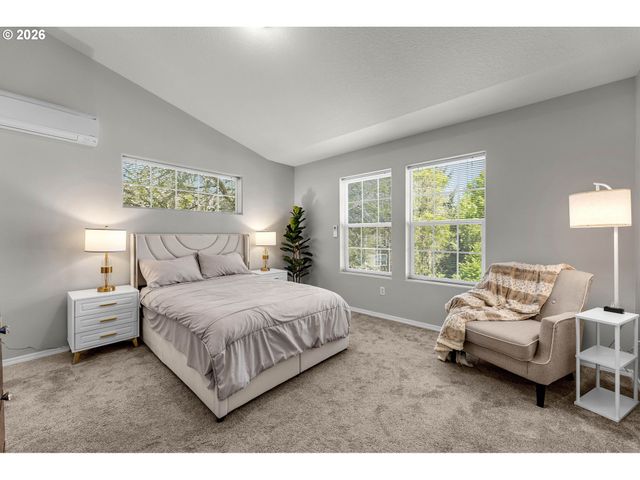 15690 Sw BLACK QUARTZ St, Beaverton, OR 97007