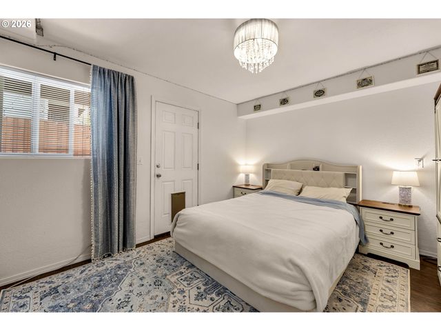 15690 Sw BLACK QUARTZ St, Beaverton, OR 97007