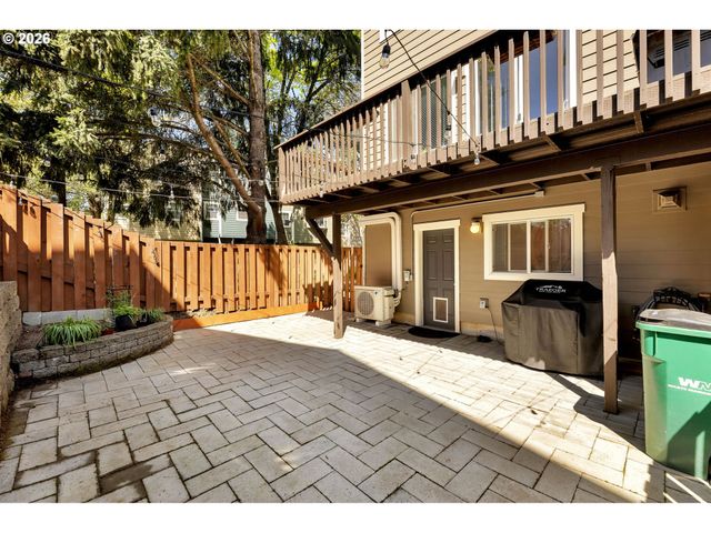 15690 Sw BLACK QUARTZ St, Beaverton, OR 97007