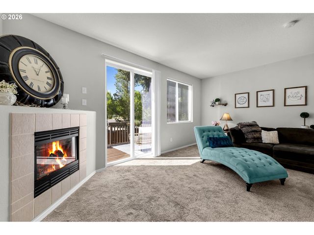 15690 Sw BLACK QUARTZ St, Beaverton, OR 97007
