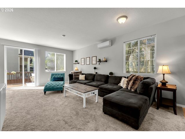 15690 Sw BLACK QUARTZ St, Beaverton, OR 97007