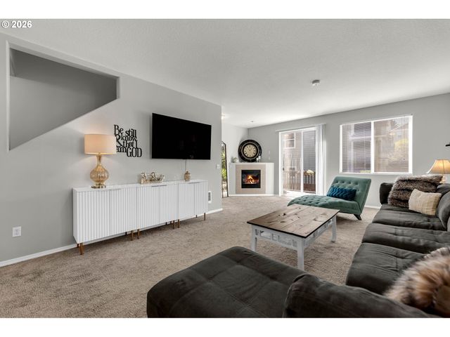 15690 Sw BLACK QUARTZ St, Beaverton, OR 97007