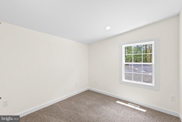 32901 MOUNT PLEASANT RD, Laurel, DE 19956