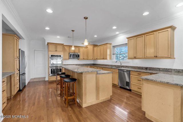 7 Manahassett Park Drive, Long Branch, NJ 07740