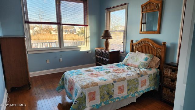 7 Manahassett Park Drive, Long Branch, NJ 07740