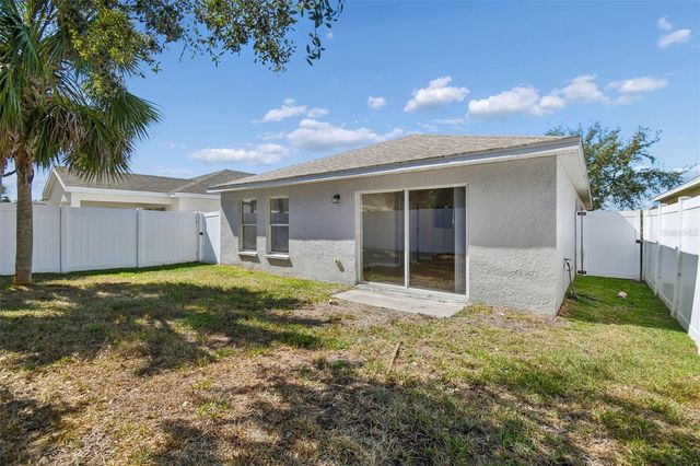 11416 CRESTLAKE VILLAGE DR, Riverview, FL 33569