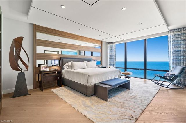 4951 Gulf Shore BLVD N 703, Naples, FL 34103