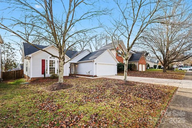 6652 Allness Glen Lane, Charlotte, NC 28269