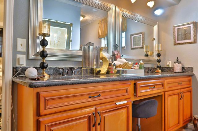 16615 Park Scot Drive, Houston, TX 77084