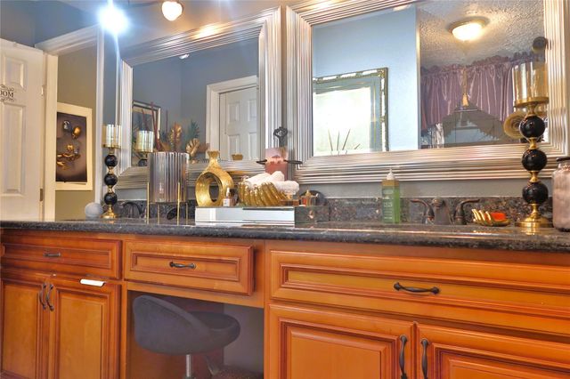 16615 Park Scot Drive, Houston, TX 77084