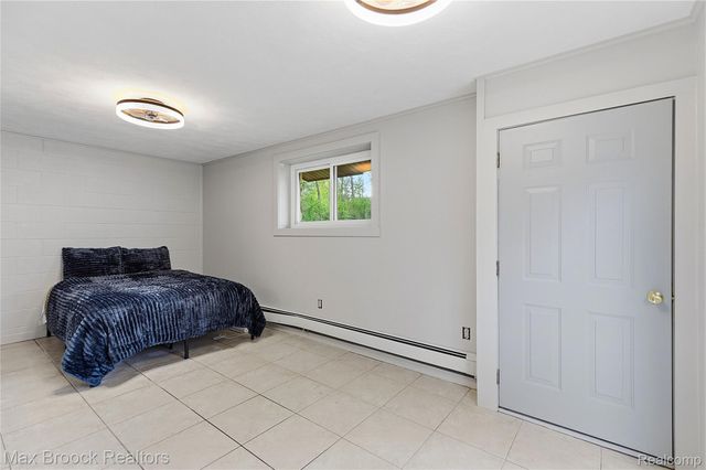1392 Maple Grove Road, Lapeer Township, MI 48446