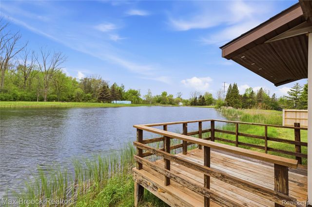 1392 Maple Grove Road, Lapeer Township, MI 48446
