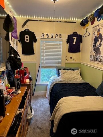 728 5th Avenue SW, Puyallup, WA 98371