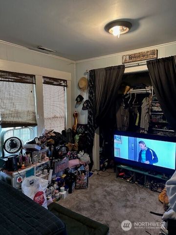 728 5th Avenue SW, Puyallup, WA 98371