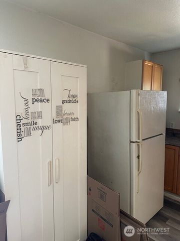 728 5th Avenue SW, Puyallup, WA 98371