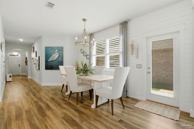 9958 Pandion Trl, Pensacola, FL 32507