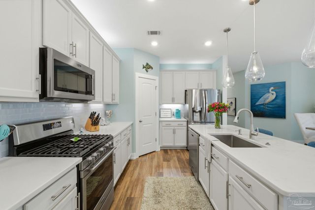 9958 Pandion Trl, Pensacola, FL 32507