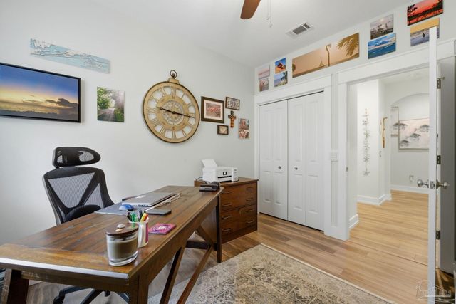 9958 Pandion Trl, Pensacola, FL 32507