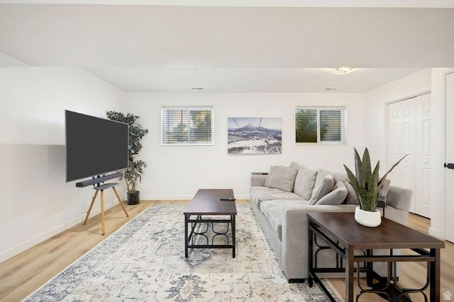 1723 E ALBURY RD, Sandy, UT 84092